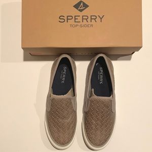 NEW Sperry Women’s Seaside Woven Sneaker